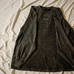 XL 1/1 Distressed Long Sleeve